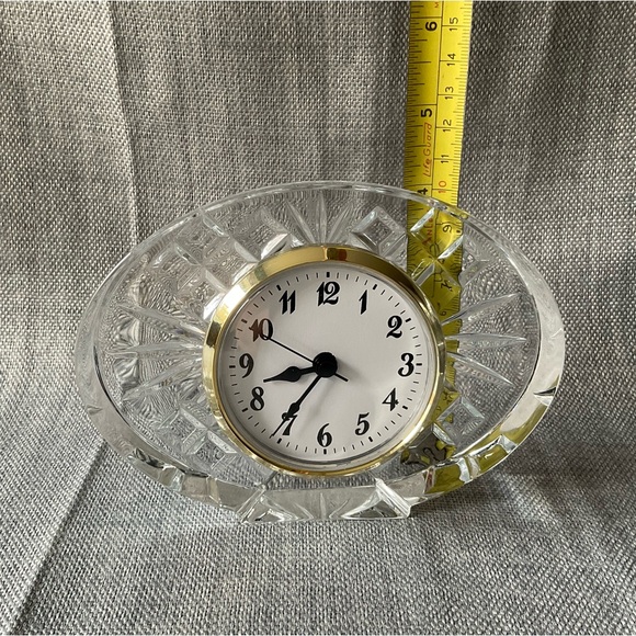 Vintage Glass Crystal Desk OVAL CLOCK - Picture 7 of 15
